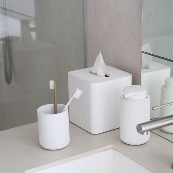 DESIGNSTUFF ARC Tumbler/Toothbrush Holder, White
