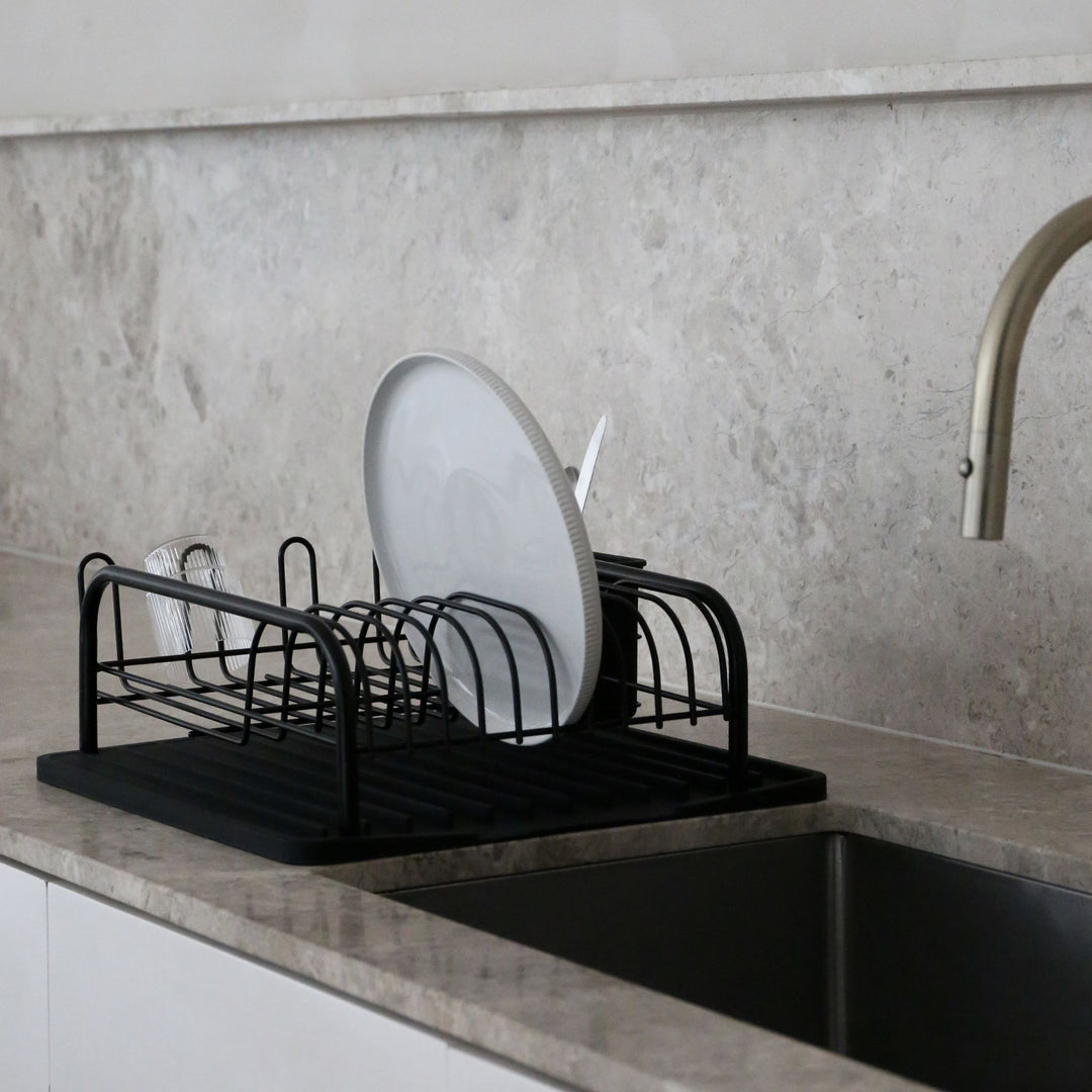 COMING SOON │ DESIGNSTUFF DRIP Curve Dish Rack, Black