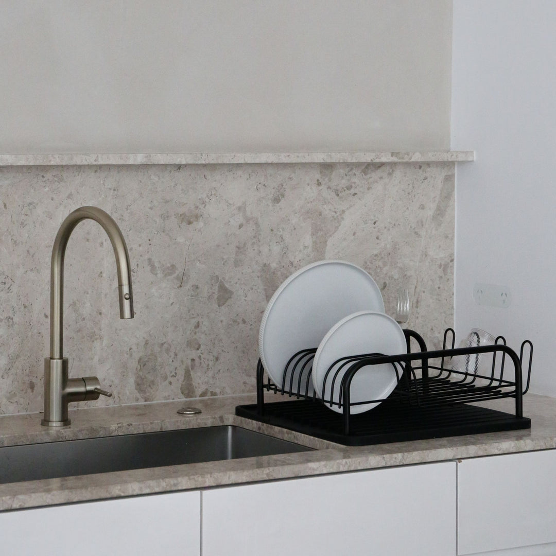 COMING SOON │ DESIGNSTUFF DRIP Curve Dish Rack, Black