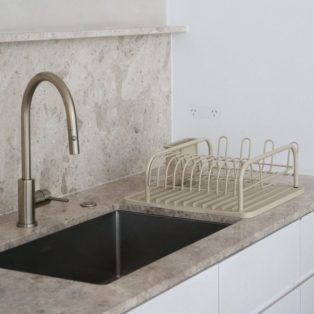 COMING SOON │ DESIGNSTUFF DRIP Curve Dish Rack, Sand