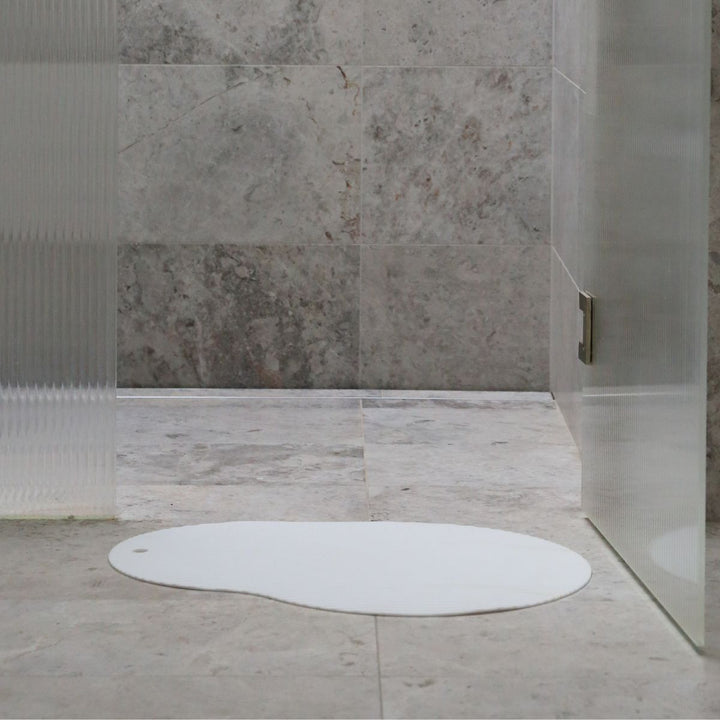 DESIGNSTUFF CURV Silicone Bath Mat, White